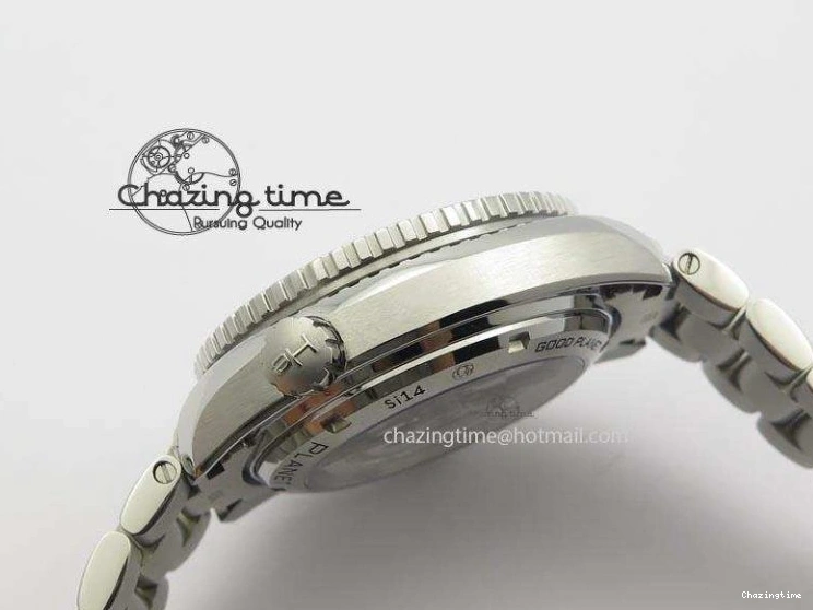 0523 Planet Ocean GMT 43.5mm V6F Goodplanet Orange Marker Blue Dial On SS Bracelet A ModernLook 8215